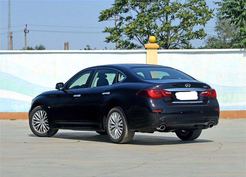 便宜的英菲尼迪二手 61886a20490b4ea9b0f704611902fe93.jpg